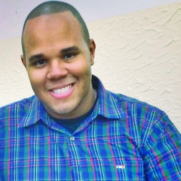 155024_4904387860144_402283397_n