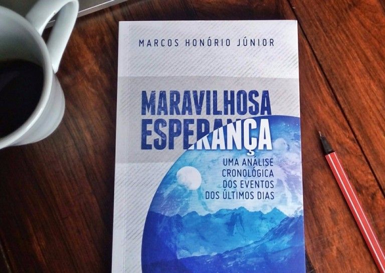 Abordando os eventos dos últimos dias, Marcos Honório Jr. lançou seu 1º livro