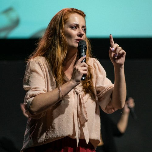 Camila Brezzan