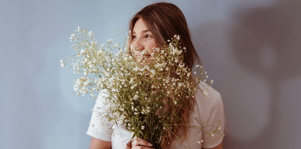 Giovana Lima - Flores de Misericórdia