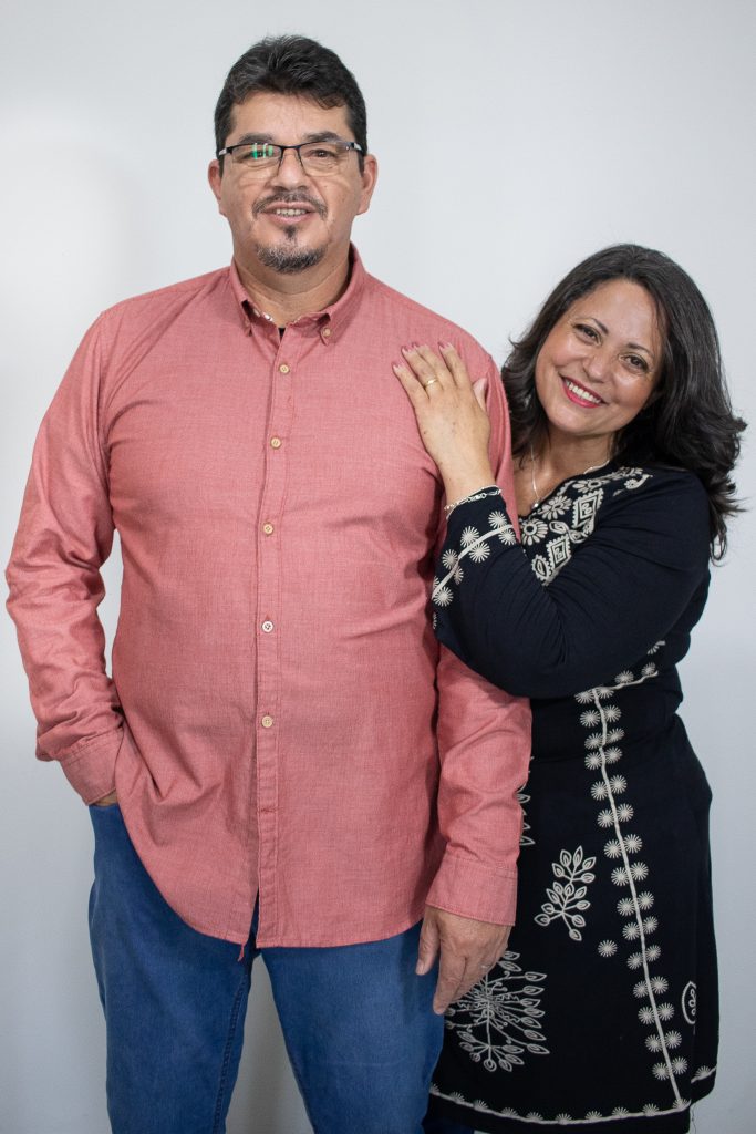 Jean e Elza Ramirez, missionários na Bolívia.