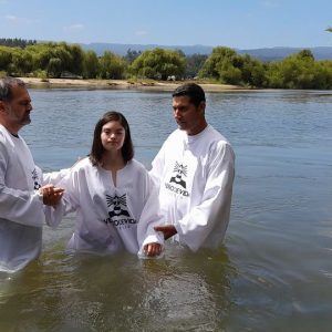 Batismo nas águas no Chile