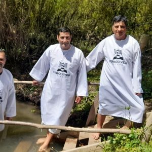 Batismo nas águas no Chile