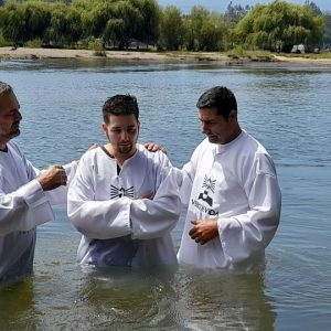 Batismo nas águas no Chile