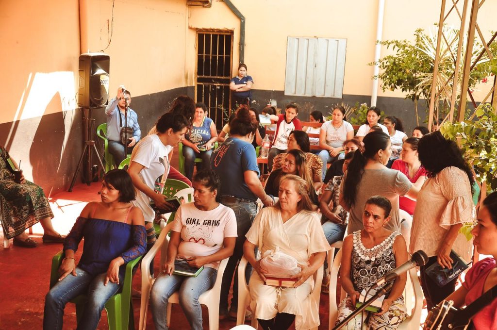 Trabalho realizado com mulheres na penitenciária no Paraguai