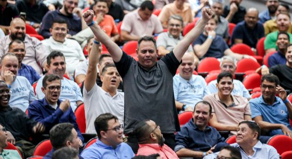 conferência de homens