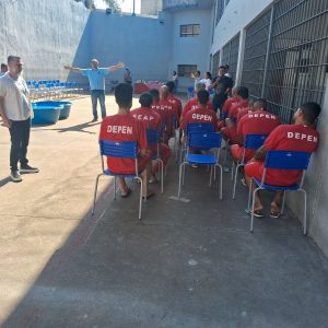 Primeiro batismo nas águas em presídio mineiro