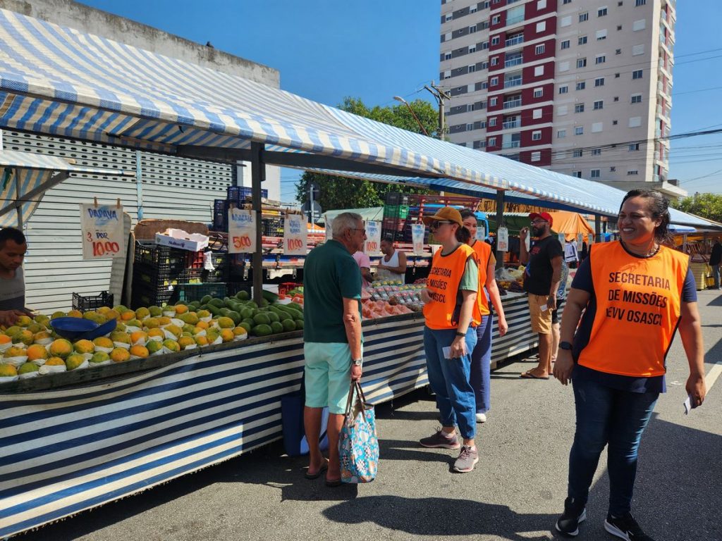 Ação evangelística em Osasco (SP)