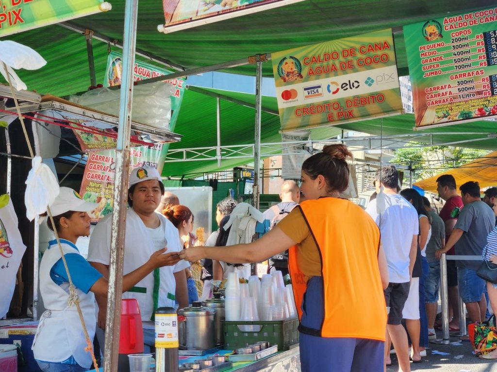 Ação evangelística em Osasco (SP)
