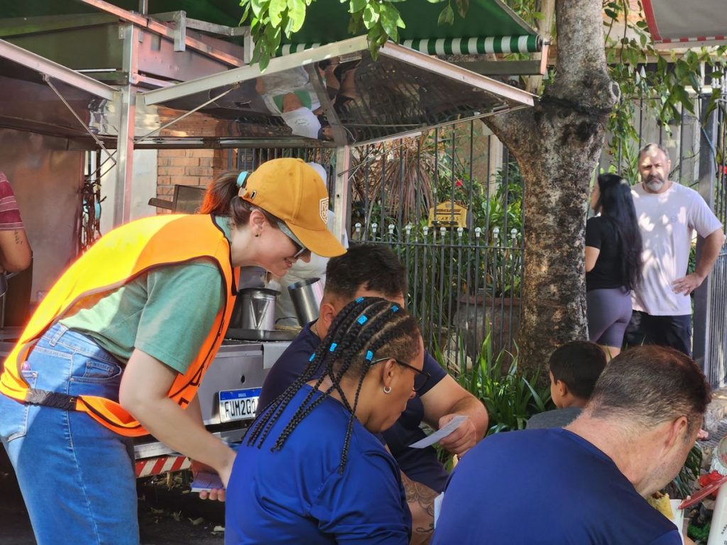 Ação evangelística em Osasco (SP)