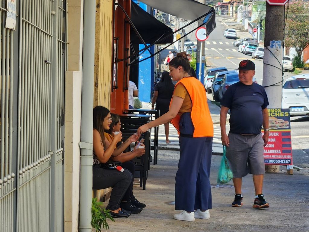 Ação evangelística em Osasco (SP)