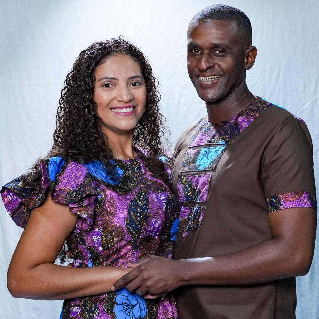 Missionários na África - Samuel e Kalline Moraes