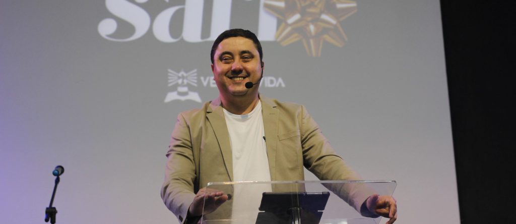 Aniversario-da-Igreja-em-Montes-Claros-MG
