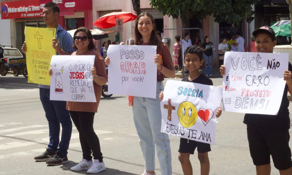 Jovens-de-Salvador-BA-na-missao-Levanta-e-vai