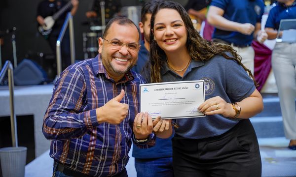 Escola de Finanças