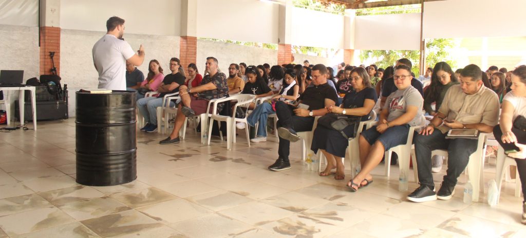 Aviva ilha em Paulo Afonso (BA)
