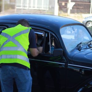 Drive-thru de oração em Porto Alegre (RS)