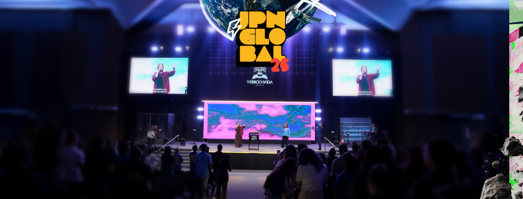 JPN Global promoveu culto bilíngue com Laura Souguellis