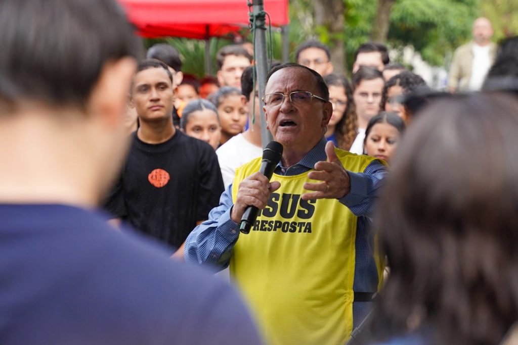 Evangelho avança nas escolas e ruas de Campina Grande (PB)