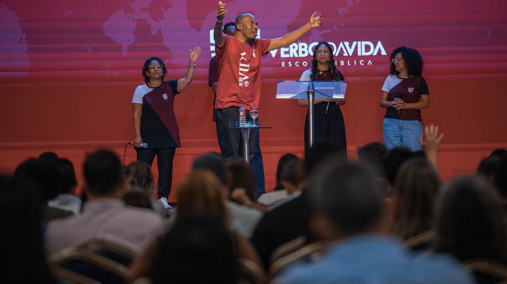 Aula Demonstrativa da Escola Bíblica na Europa