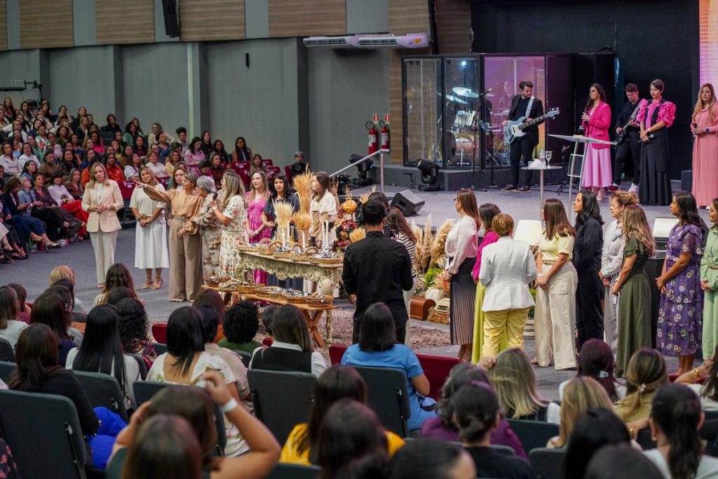Chamadas para servir: Especial foi celebrado com Santa Ceia