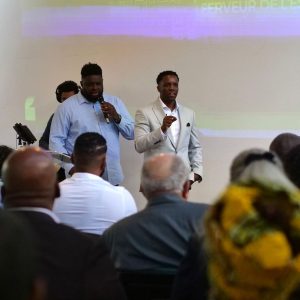 Aniversário da Igreja em Paris, França