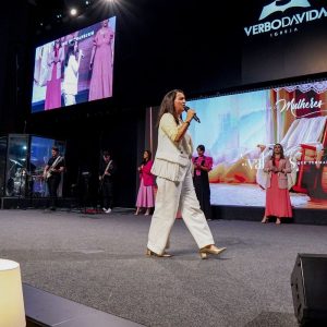 Chamadas para servir: Especial foi celebrado com Santa Ceia