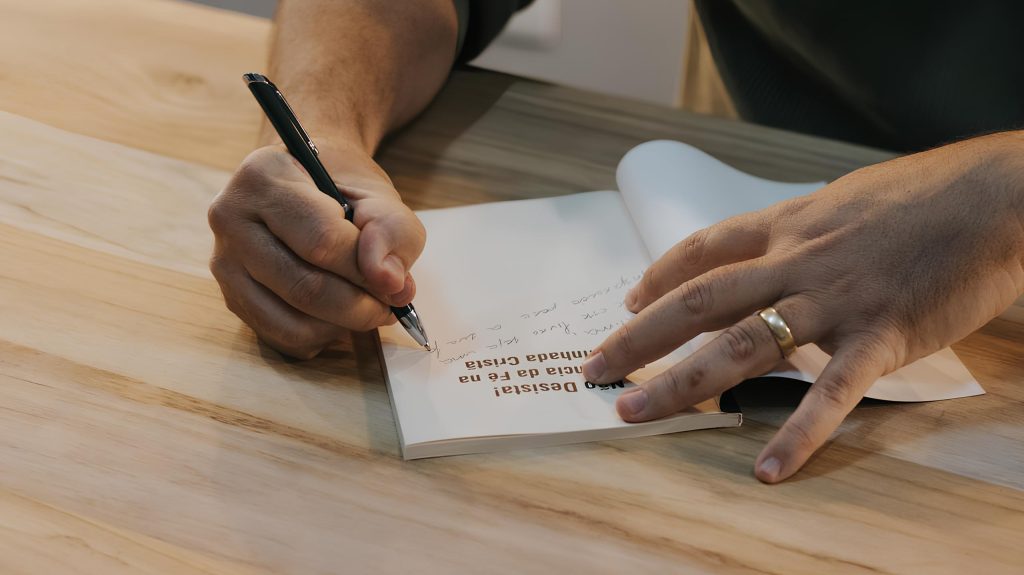 Pastor Verbo da Vida lançou livro Não desista