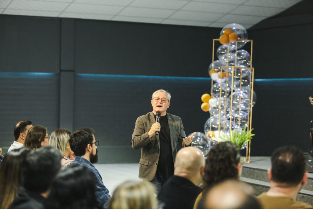Aniversário da Igreja Verbo da Vida em Flores da Cunha (RS)