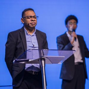 Consagração avivou alunos da Escola Ministerial na Europa