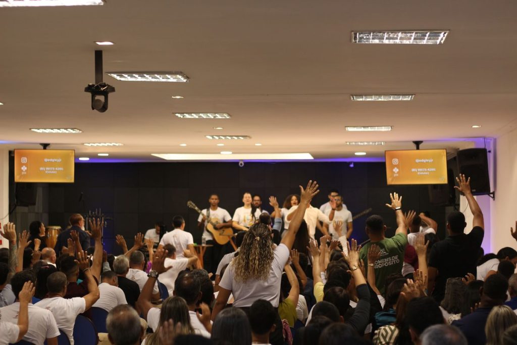 Aniversário da Igreja Verbo da Vida em Janga, Paulista (PE)