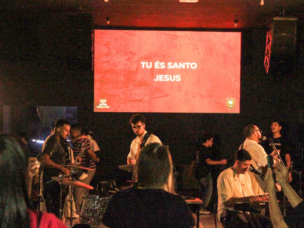 Jovens de São Paulo (SP) celebraram o Braves Worship 2025