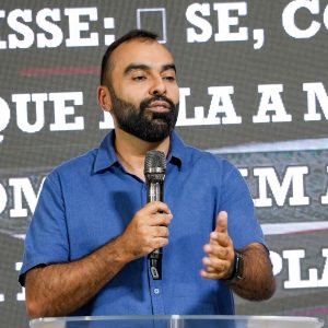 Festa! Africanos celebraram abertura com muita alegria

