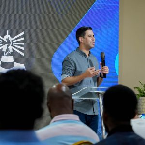 Festa! Africanos celebraram abertura com muita alegria

