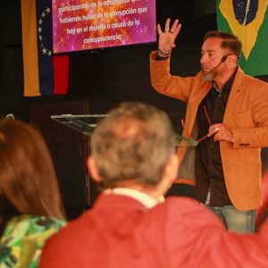 Chile: Verbo em Rancagua promoveu Conferência Profética