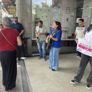 Verbo em São Paulo (SP) realizou evangelismo com música