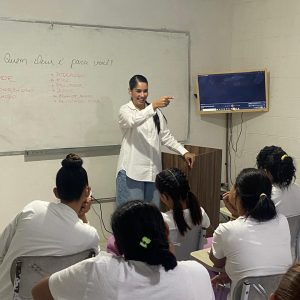 Livres-pela-Palavra-curso-biblico-transforma-vidas-em-presidio