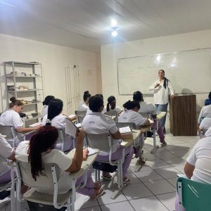 Livres-pela-Palavra-curso-biblico-transforma-vidas-em-presidio