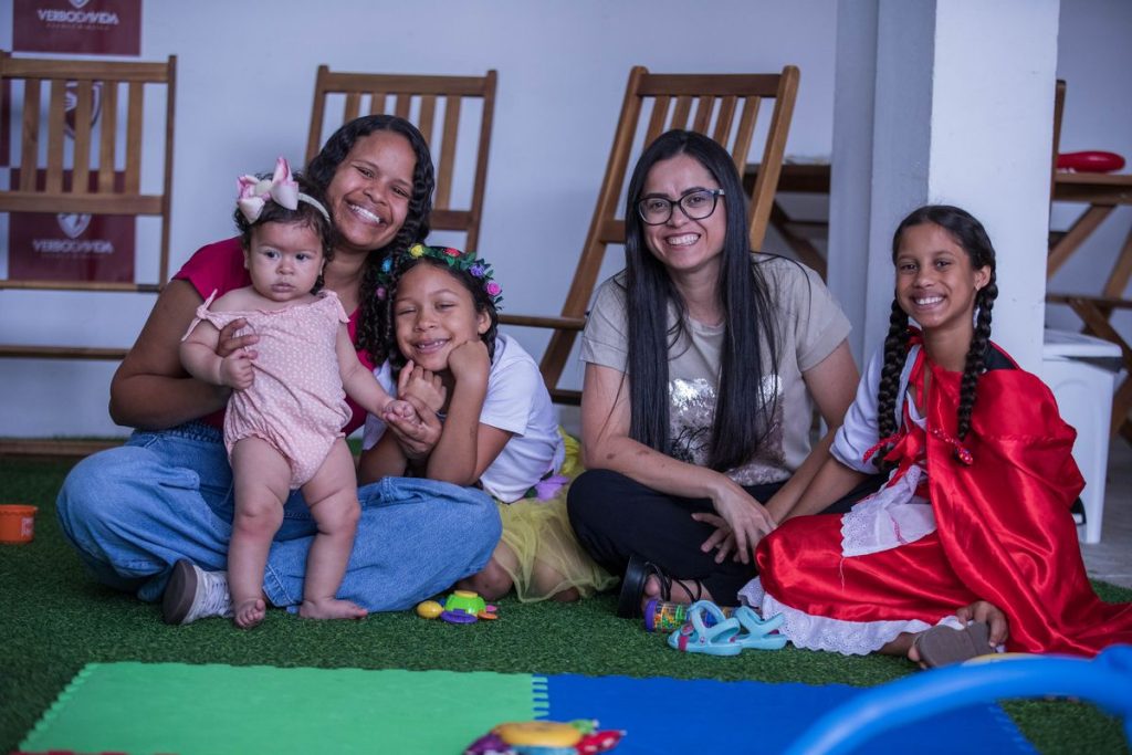 Projeto em Leiria, Portugal, dá suporte às mães nas férias