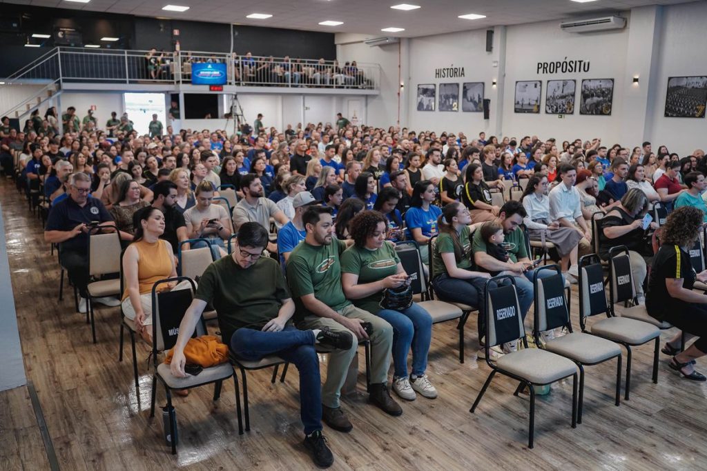 Verbo Caxias do Sul (RS) reuniu voluntários em grande festa