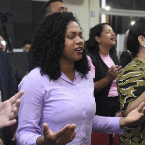 Verbo em Paulista (PE) comemorou 25 anos do Rhema