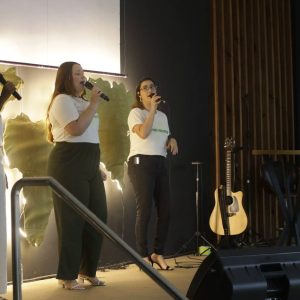 Culto do Galardão honrou voluntários em Olinda (PE)
