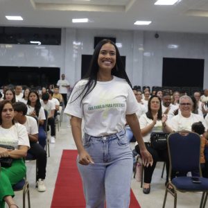 Culto do Galardão honrou voluntários em Olinda (PE)