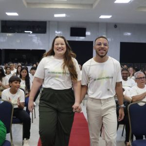 Culto do Galardão honrou voluntários em Olinda (PE)