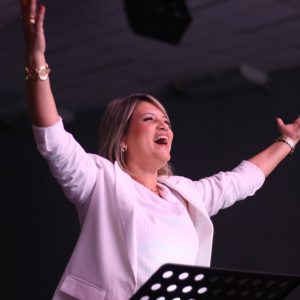 Programação de Natal reuniu crianças e ministrações no Rio (RJ)