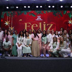 Programação de Natal reuniu crianças e ministrações no Rio (RJ)