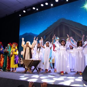 Programação de Natal reuniu crianças e ministrações no Rio (RJ)