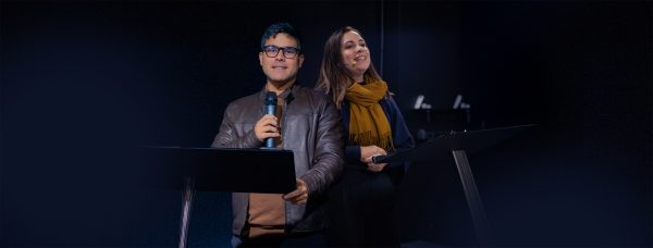 Pr. Perilo e Stephany Borba