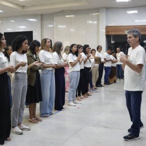 Culto do Galardão honrou voluntários em Olinda (PE)