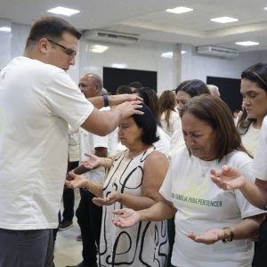 Culto do Galardão honrou voluntários em Olinda (PE)